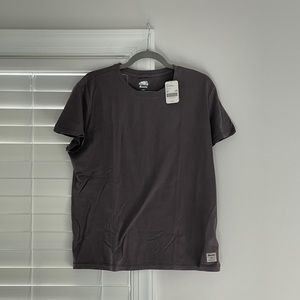 New! Roots Essential  Crew Tshirt